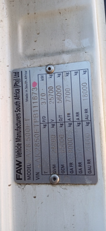 CHASSIS_MAKERS_PLATE