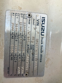 CHASSIS_MAKERS_PLATE