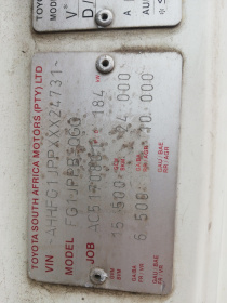 CHASSIS_MAKERS_PLATE