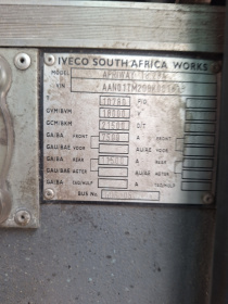 CHASSIS_MAKERS_PLATE