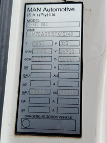 CHASSIS_MAKERS_PLATE