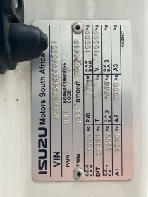 CHASSIS_MAKERS_PLATE