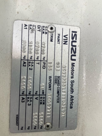 CHASSIS_MAKERS_PLATE