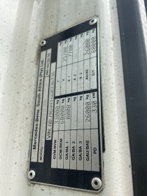 CHASSIS_MAKERS_PLATE